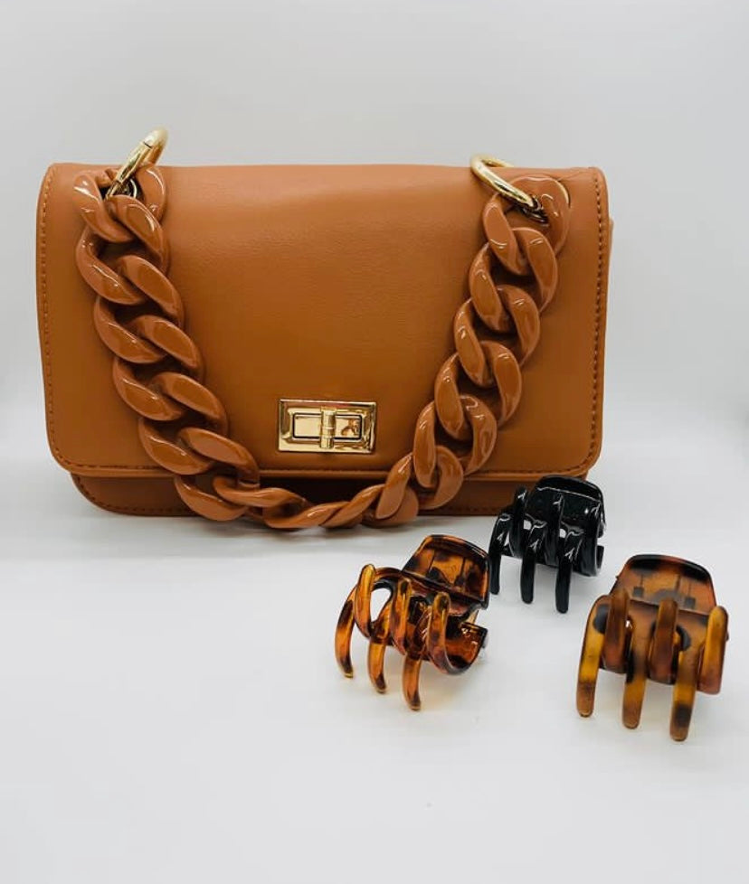 Crossbody handbags