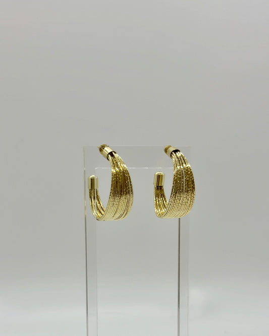 EARRING