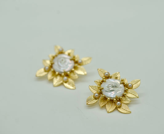 EARRING FLOW PERL