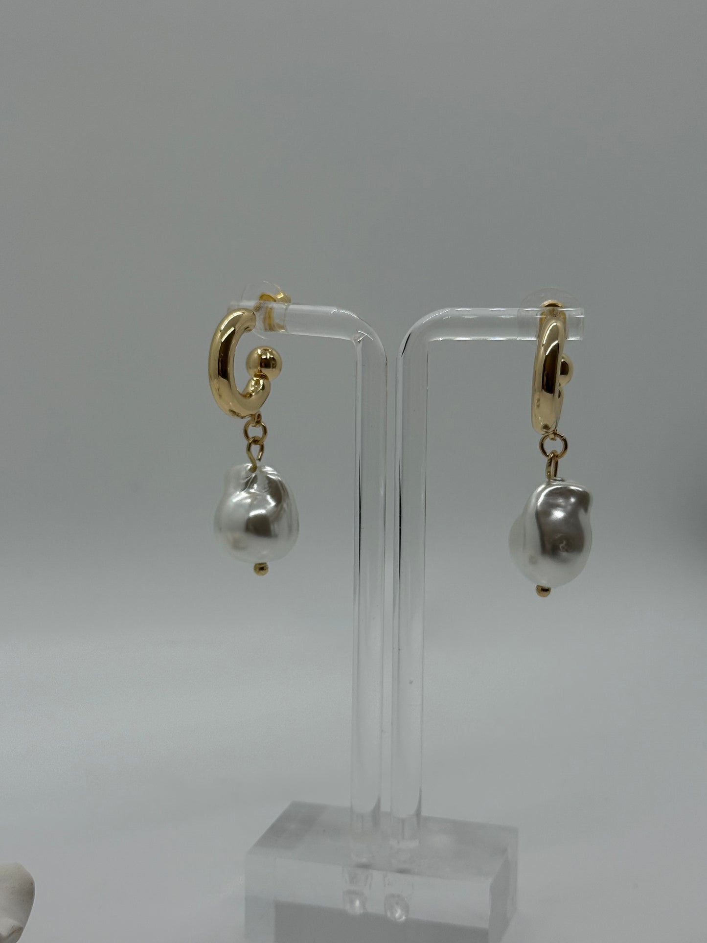 HOOP EARRIN PEARL