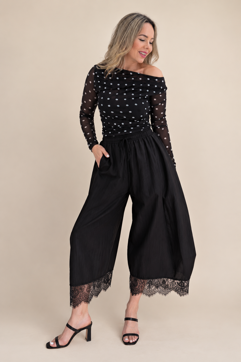 PANTS BLACK LACE