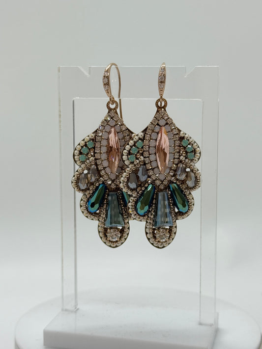 EARRING
