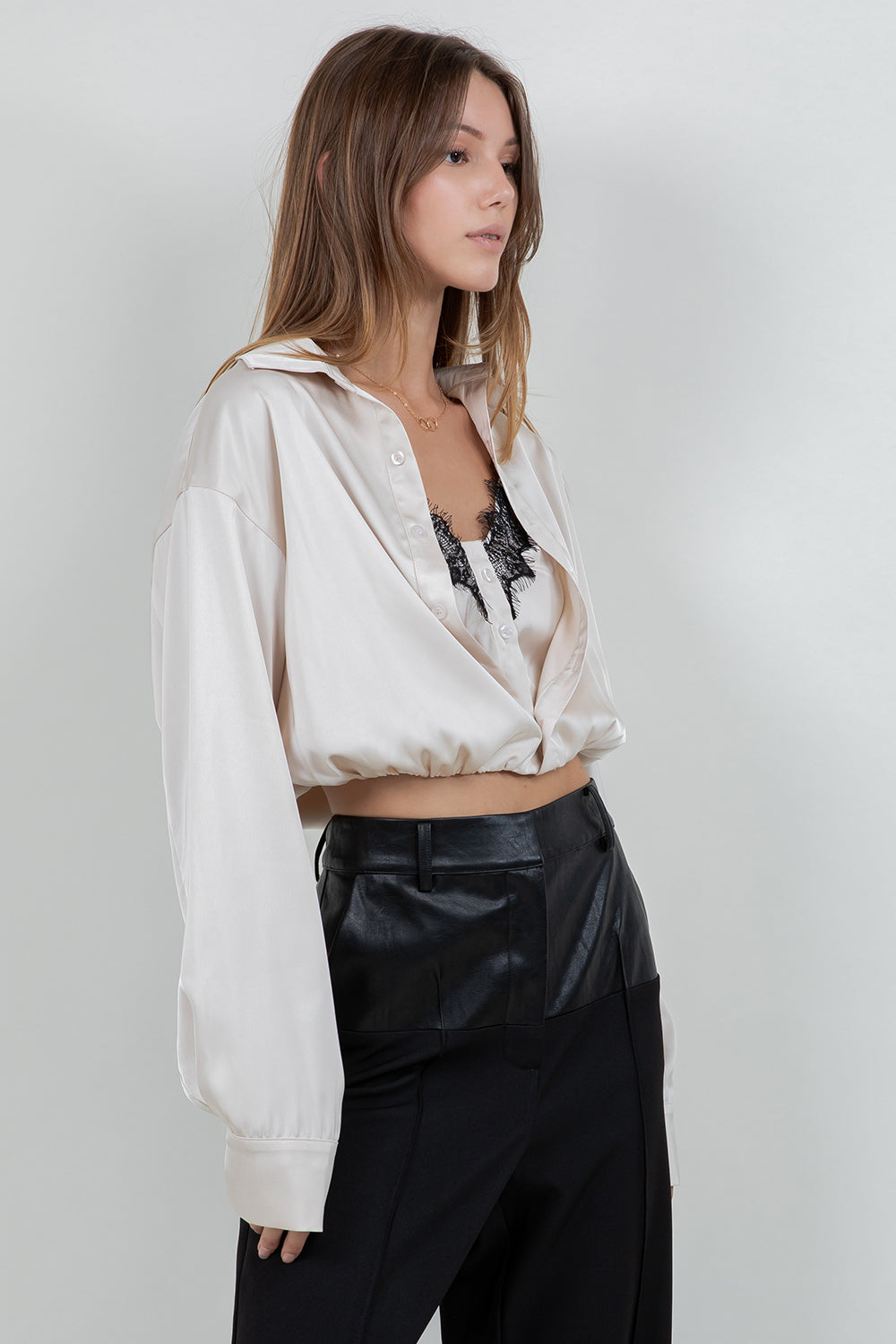 TOP SATIN CHAMPAGNE