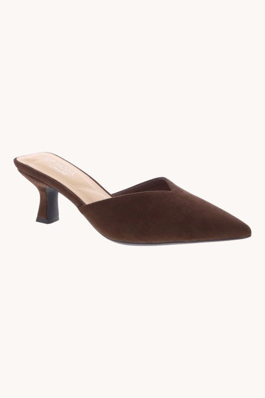 SLIP SHOES BROWN