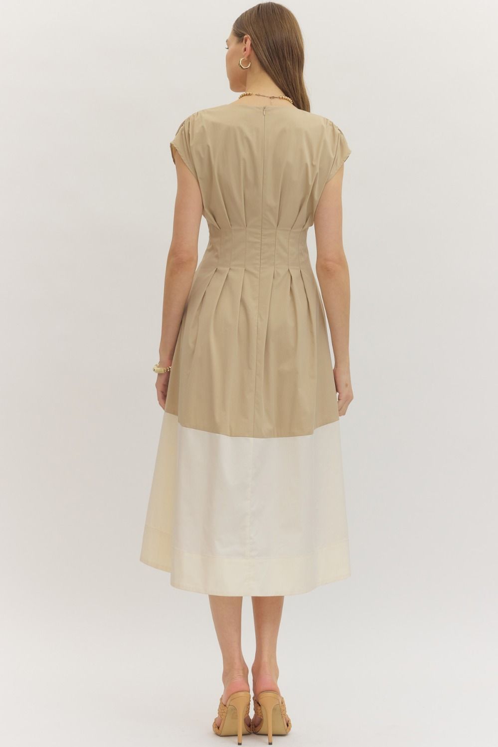 DRESS TAN