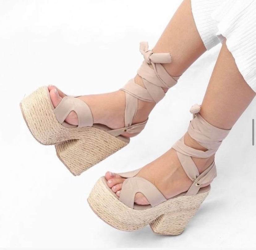 High Heels Ribbon Plat-ribbon High Heels – Design Klass
